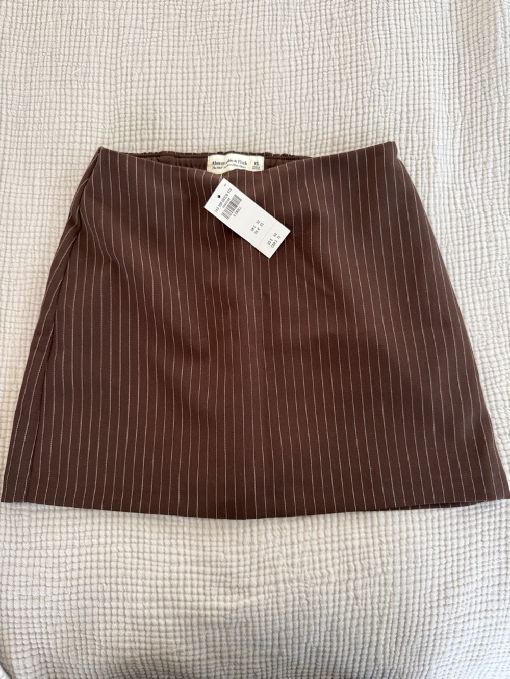 ABERCROMBIE & FITCH The AF Scarlett Mini Skort Size XS NWT Brown Stripe